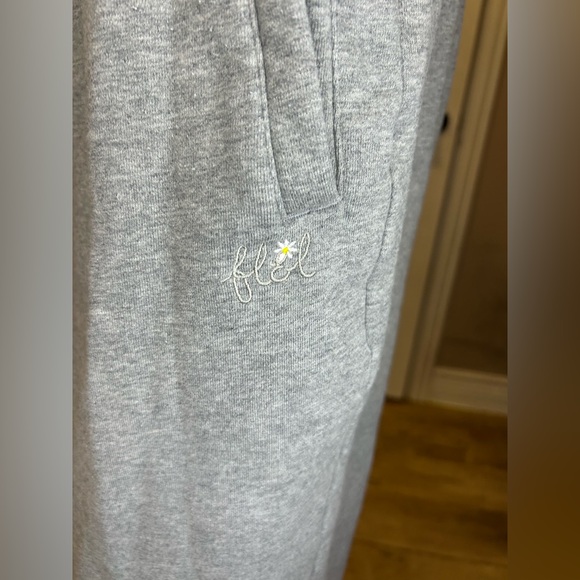 grey For Love & Lemons drawstring jogger sweatpants - Picture 9 of 11